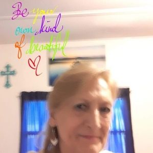 Meet your Posher, Jackie